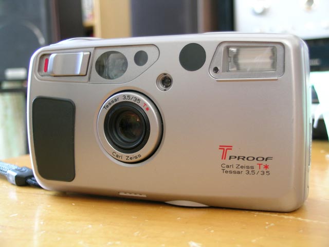 KYOCERA T PROOF フィルムカメラ